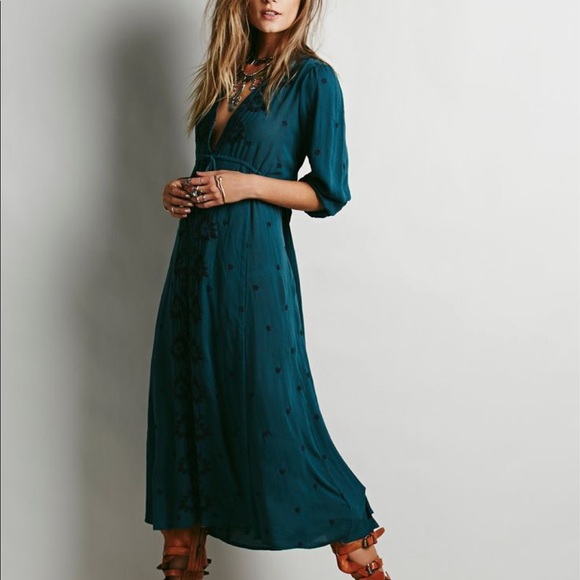 ISO Free People Embroidered Fable Midi Dress Teal - Picture 2 of 2
